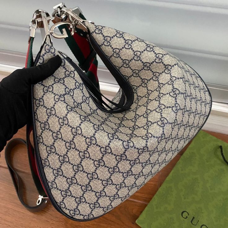 Gucci large shoulder bag sales
