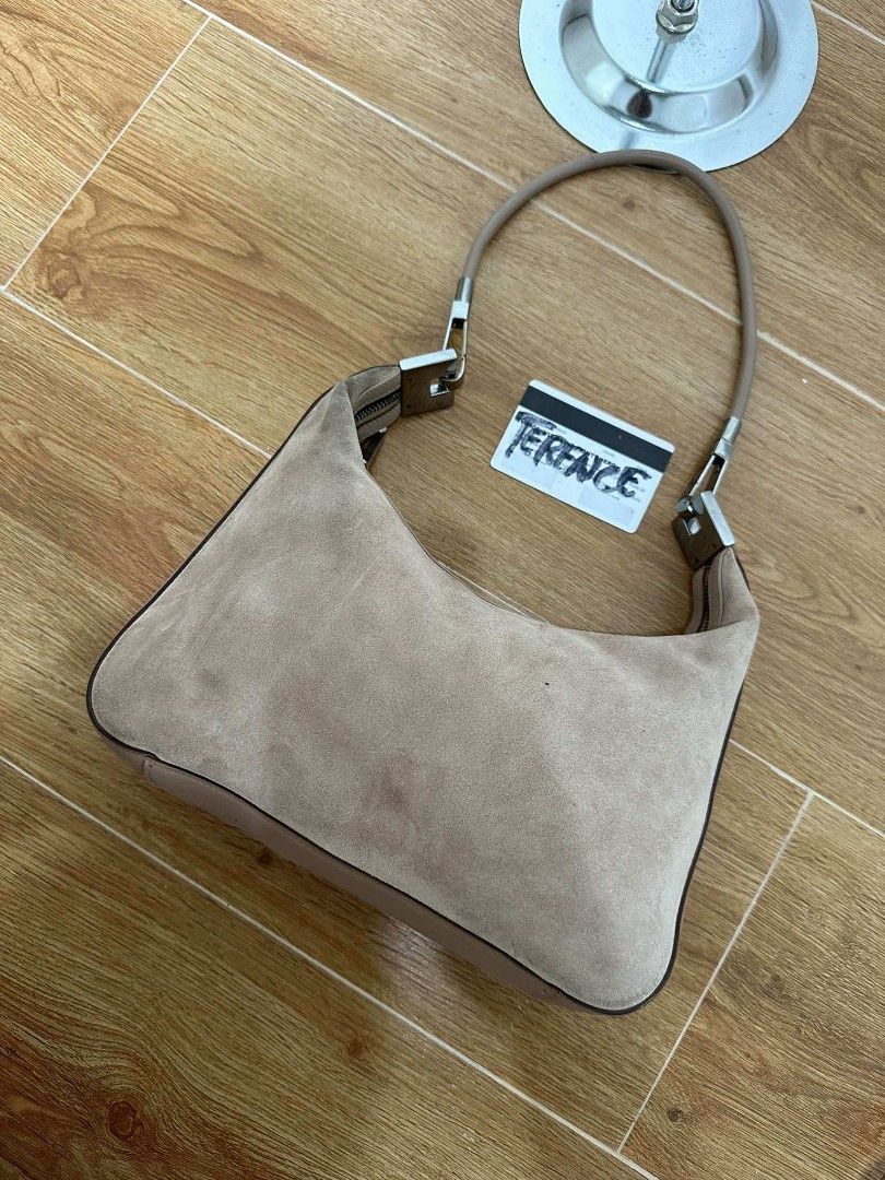 Gucci leather side bag top