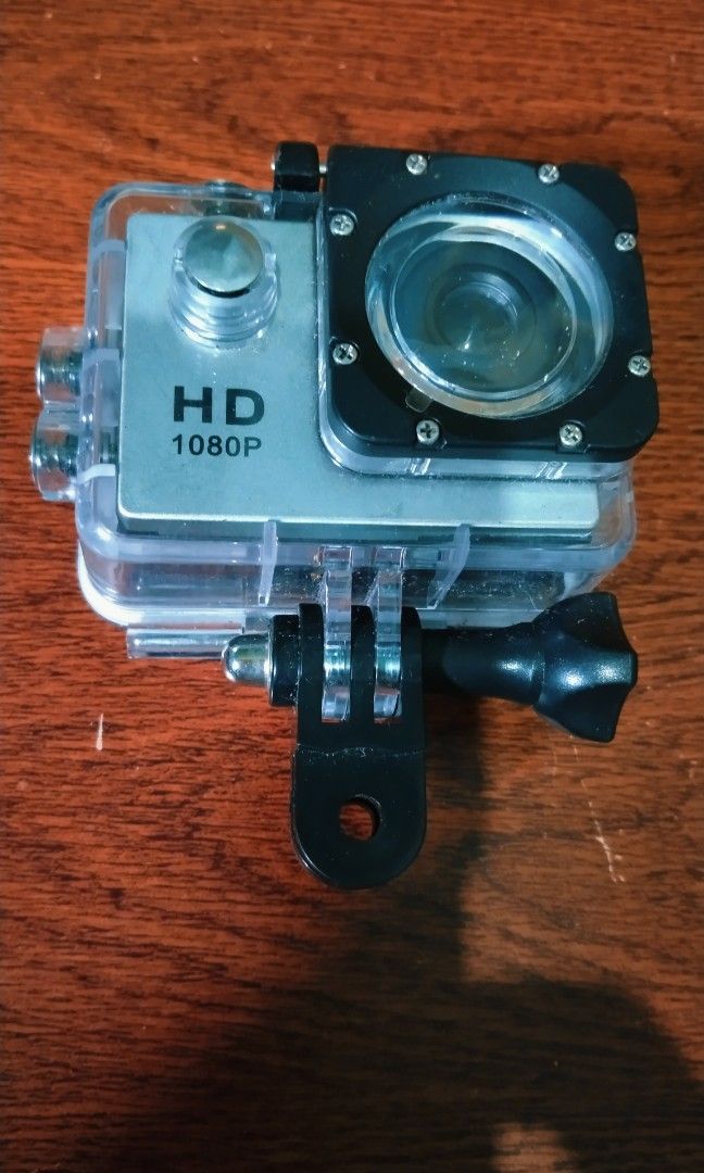 HD 1080 action cam no charger included (Category: Video Cameras) located in Valenzuela. Submitted by diane.35 (Listing ID 1336586332, Image 1). Description: Brand new sya kya lng walang charger, ung battery nya not tested dn pero pg sinaksakan mo ng ibang battery ng action cam gumagana po sya.