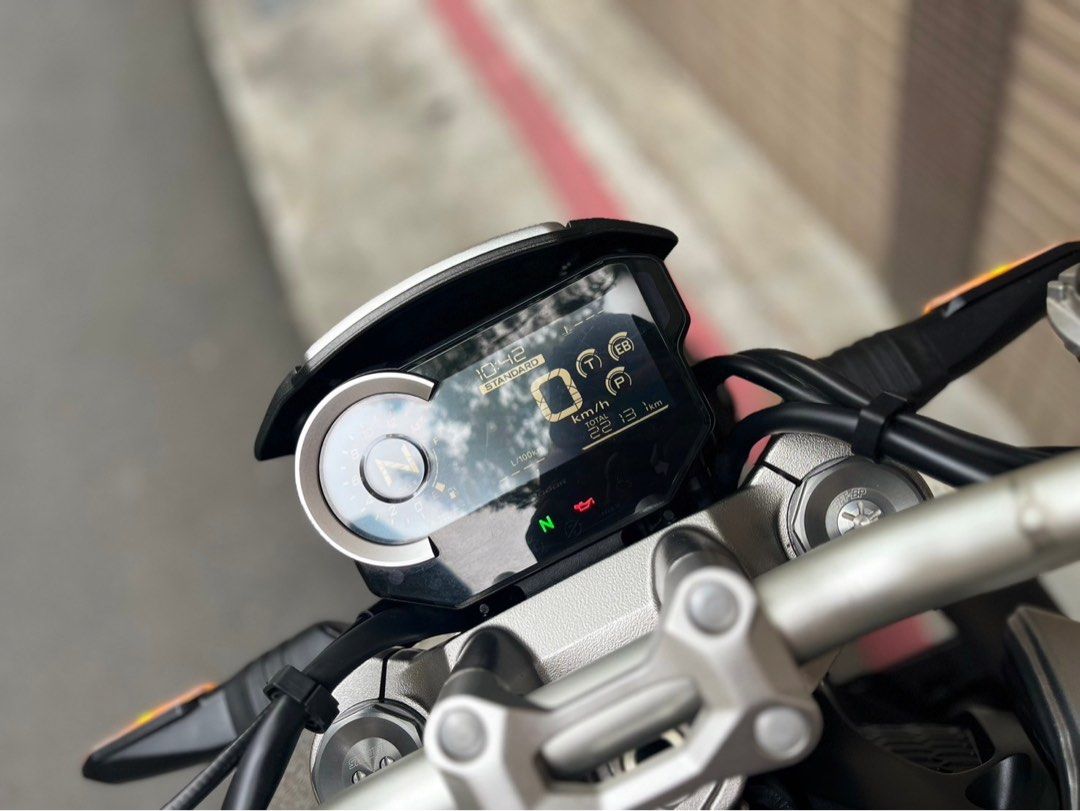 Honda CB1000R 頂級公升級街車已改好🔥🔥🔥（寄賣）, 機車, 重機在旋轉拍賣