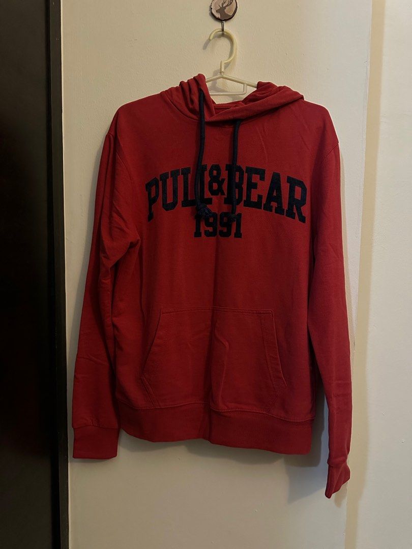Pull and bear hoodie red on sale