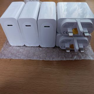 （分類：）位於 。 由 simple._. 提交（商品編號 1336571038，圖片 1）。簡介： 。