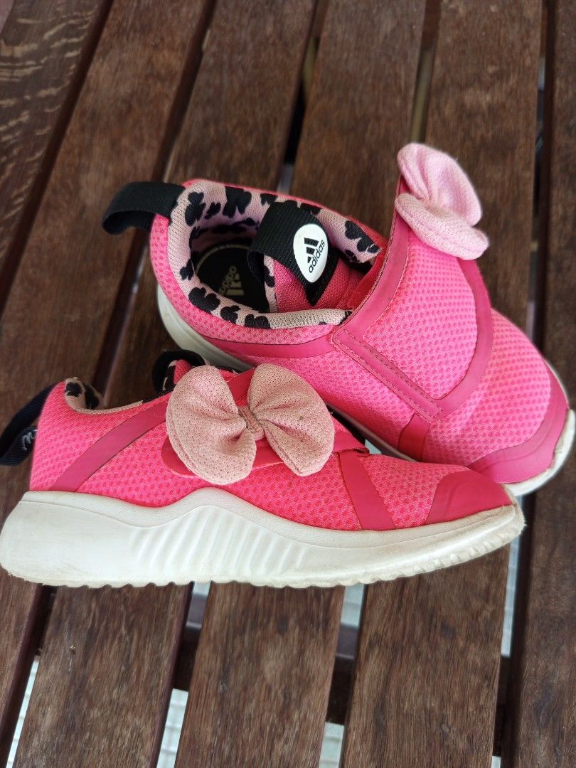 Kasut adidas kids