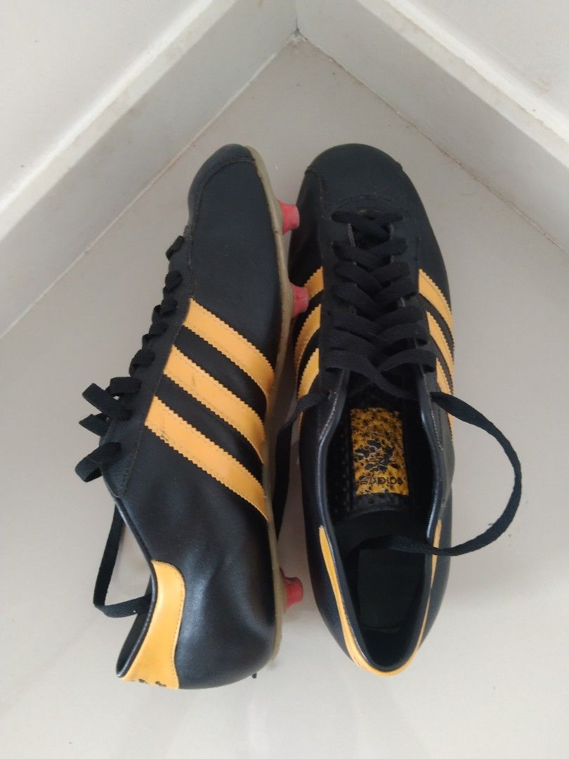 Kasut adidas vintage sales