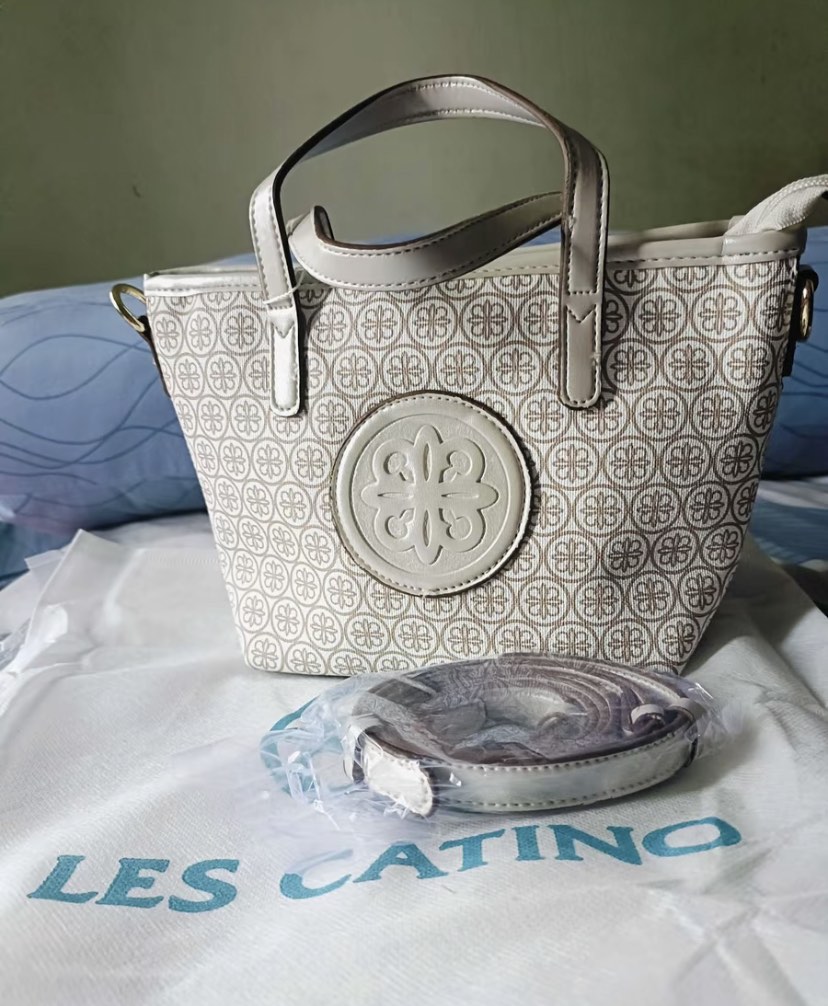 Les catino sling bag 2025