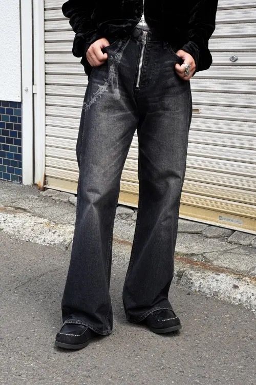 Masu Boys 23AW 3D Print Flare Jeans Faded Black Size 50, 男裝, 褲 