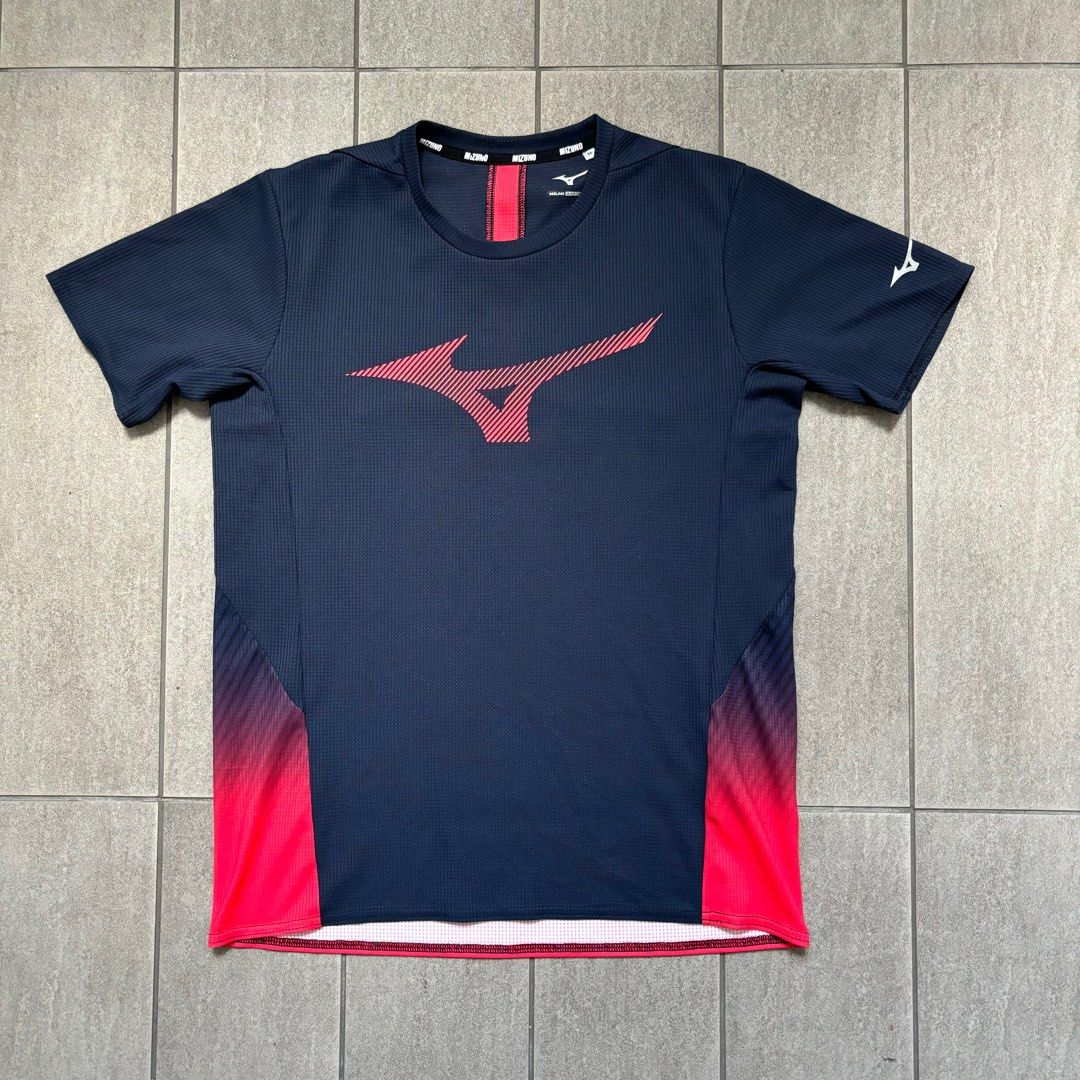 Mizuno quick dry plus store