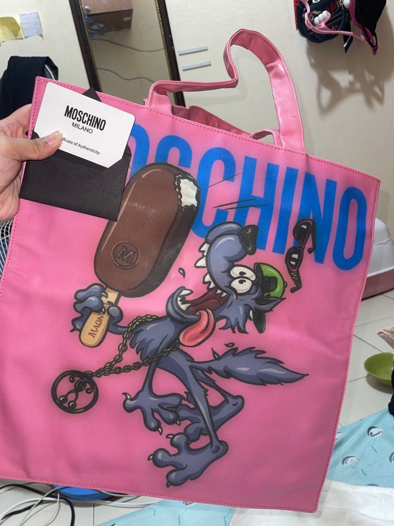 Moschino magnum bag top