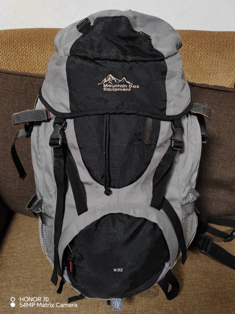 Mountain dax backpack 2025