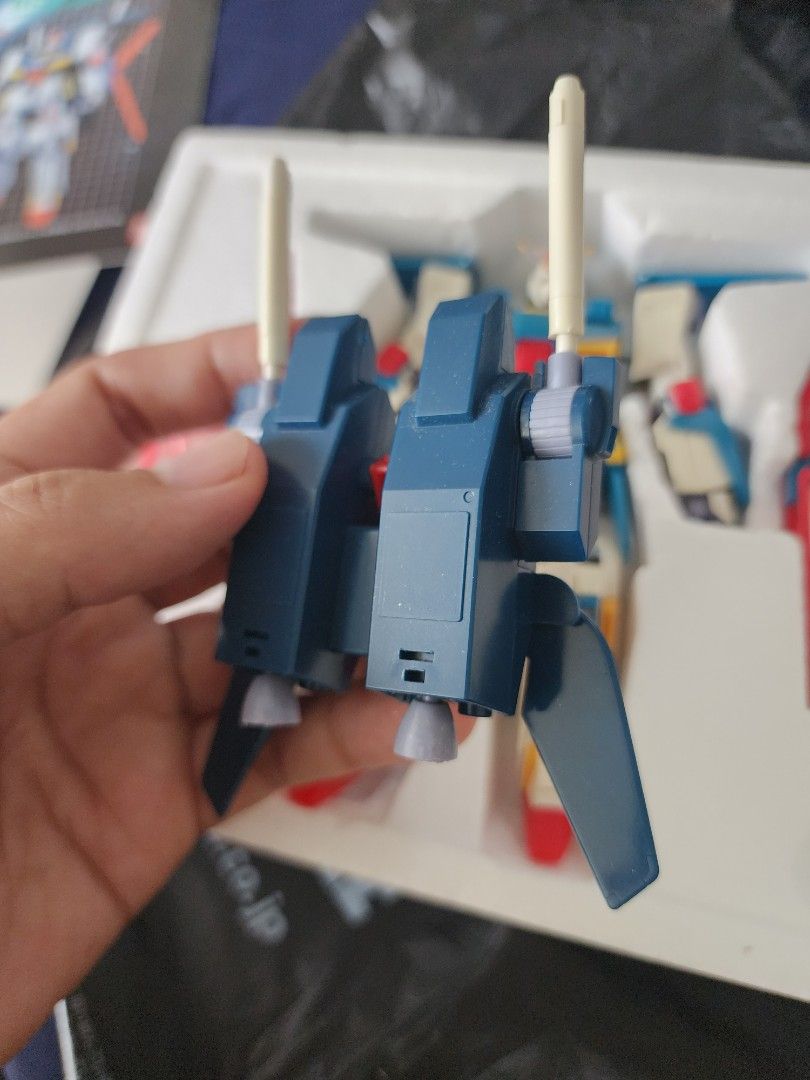 MSZ-010 ZZ-GUNDAM 1/144 (Category: Gundam & Model Kits) located in Manila. Submitted by euge52 (Listing ID 1336518603, Image 2). Description: High Complete Model MSZ-010 ZZ-GUNDAM 5" Action Figure Made in Japan 1986.