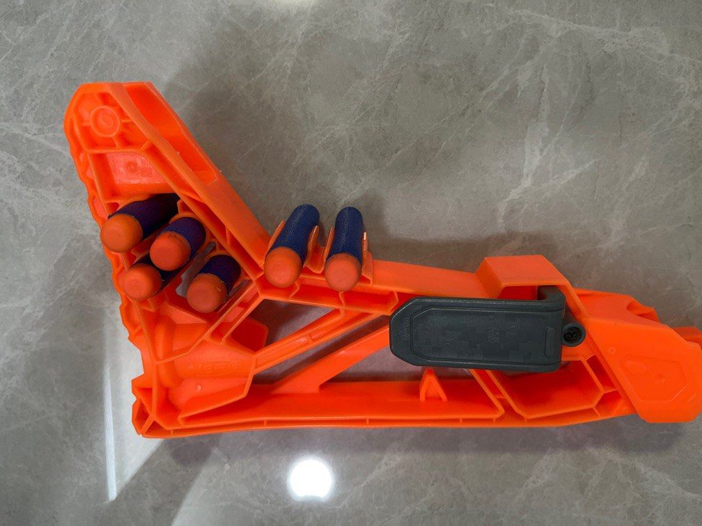 Nerf Sharpfire (Category: Action & Battle Toys) located in Singapore. Submitted by yxfnp (Listing ID 1336563376, Image 5). Description: Nerf Sharpfire Will include 6 bullets with the Nerf Gun.