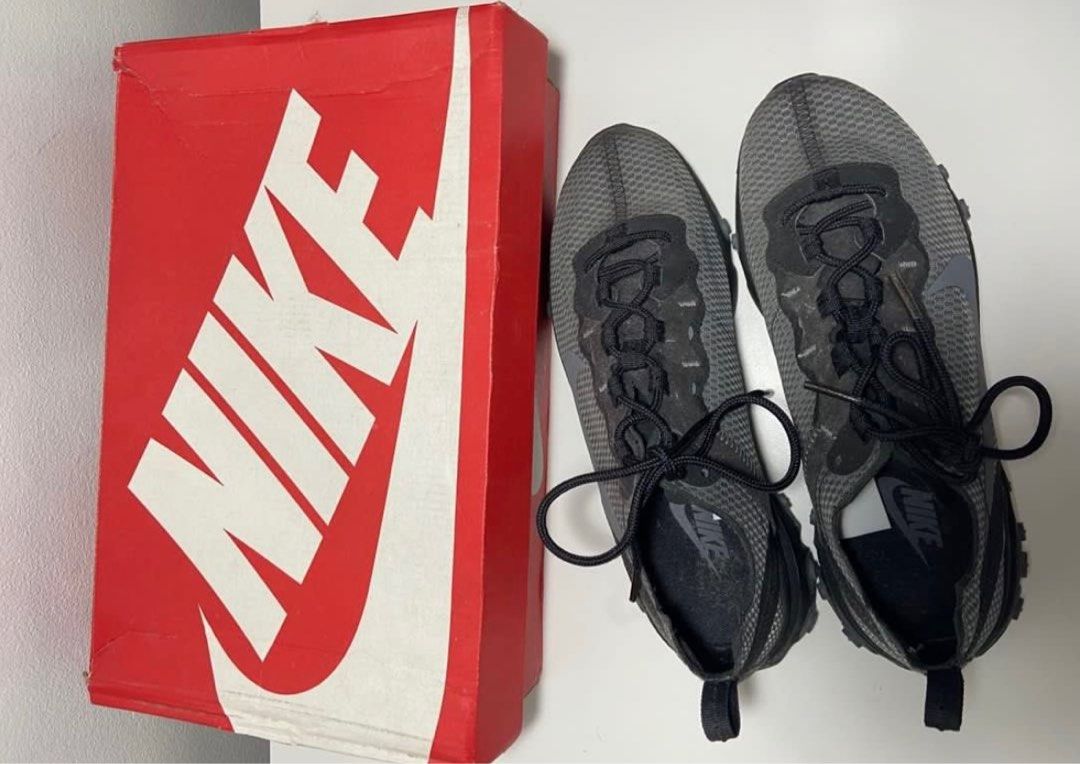 NIKE React Element 55 SE (UNISEX) (Category: Sneakers) located in Antipolo. Submitted by bhrl__48 (Listing ID 1336531677, Image 3). Description: - Size 7 US Men - Size 8 US Women - Bought for 8.5K.