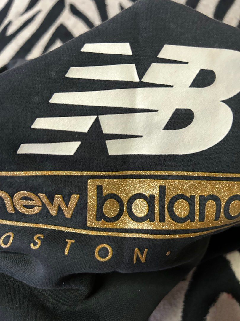 ORIGINAL NEW BALANCE KOREA Women s Fashion Tops Longsleeves on Carousell