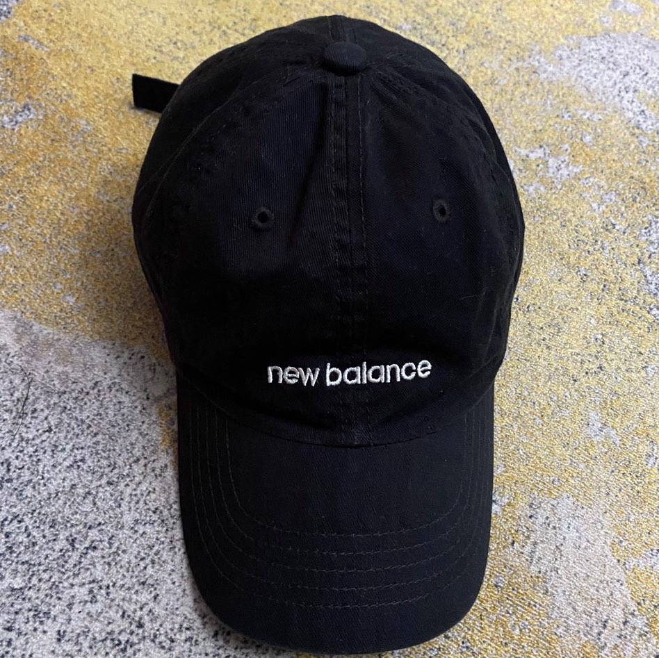 OS NEW BALANCE Golf Cap Men s Fashion Watches Accessories Cap Hats on Carousell
