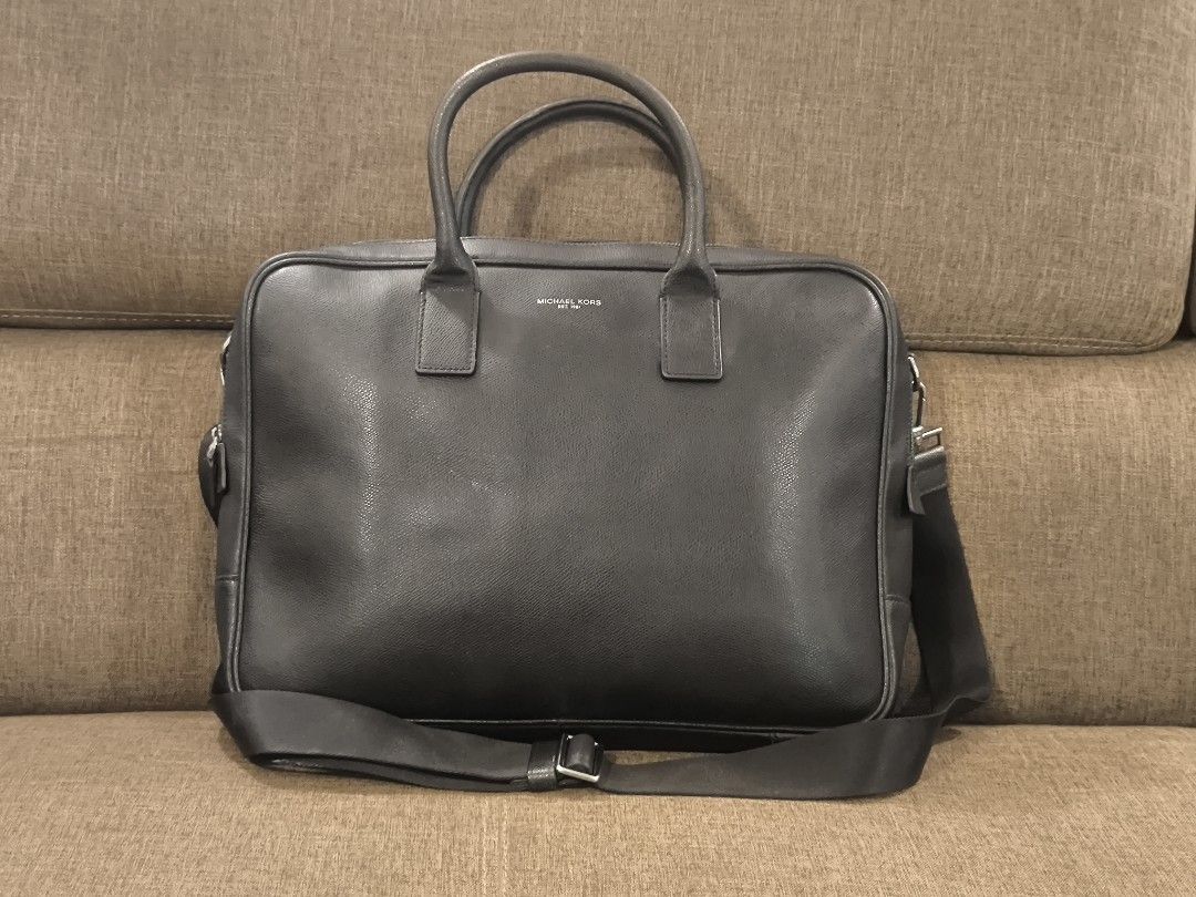 Michael kors laptop bag 17 inch best sale