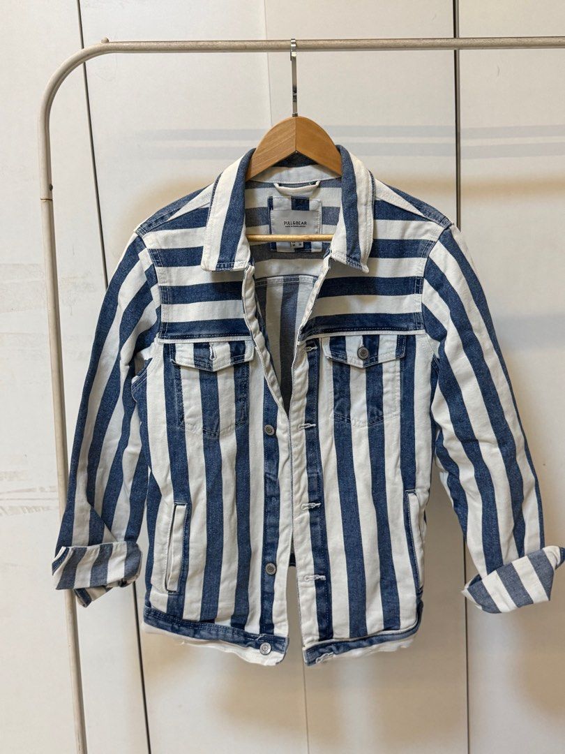 pull bear stripes denim jacket Men s Fashion Coats Jackets and Outerwear on Carousell