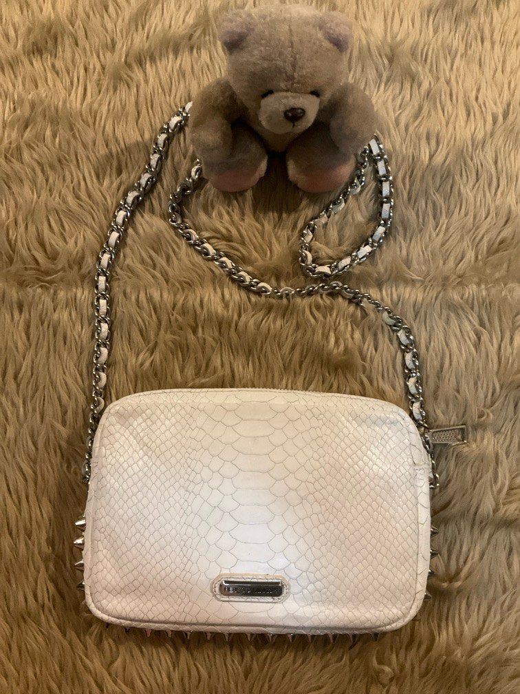 Rebecca Minkoff…White Reptile Embossed Crossbody (Category: Cross-body Bags) located in Quezon City. Submitted by collsan (Listing ID 1336585455, Image 1). Description: .