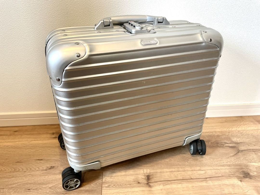 Rimowa business cabin multiwheel topas 26L