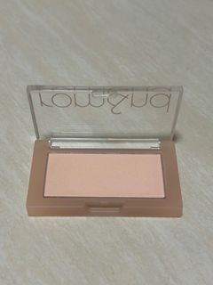 （分類：）位於 。 由 natalieyim 提交（商品編號 1336657885，圖片 1）。簡介： 。