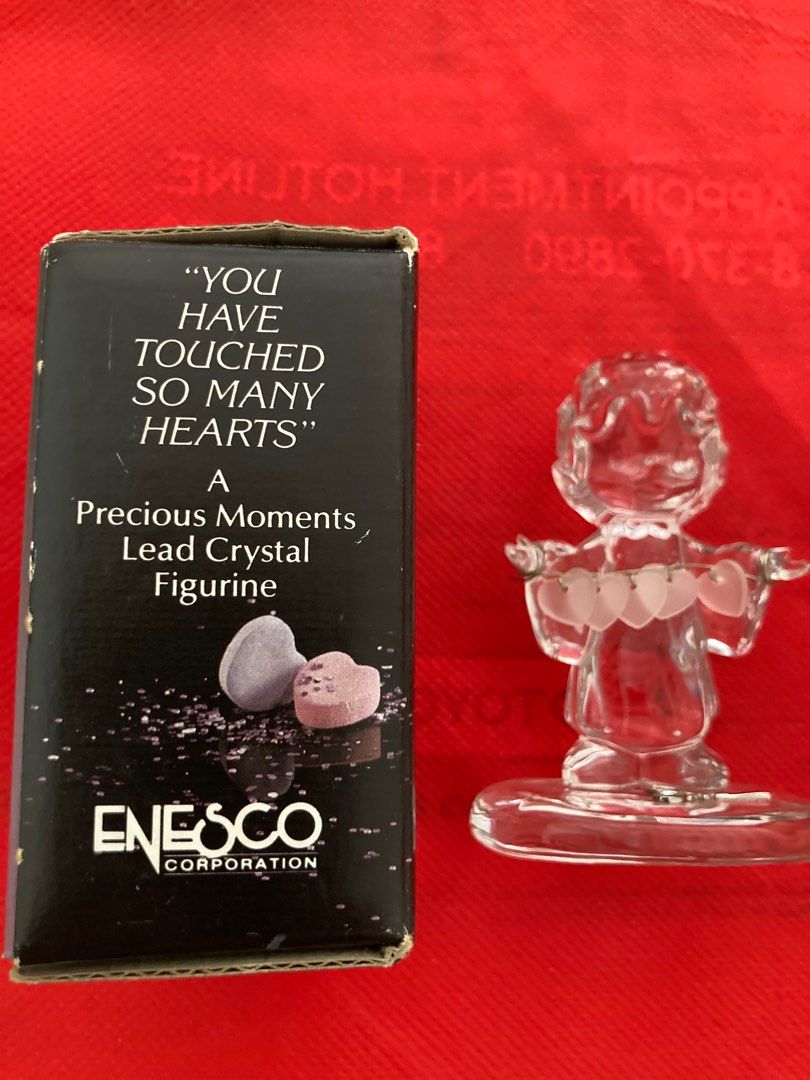 Sam Butcher Crystal child w hearts (Category: Designer & Blind Box Toys) located in Manila. Submitted by declutter4el (Listing ID 1336579361, Image 3). Description: Adorable child holding a string of hearts !! Box a little crushed in storage ! .