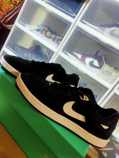 (Category: ) located in . Submitted by 20solebooster.collection (Listing ID 1336672534, Image 1). Description: .