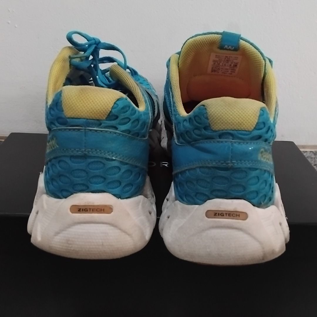 Sepatu Reebok pria Zigtech shark Pursuit 360 Biru, Fesyen Pria, Sepatu ...