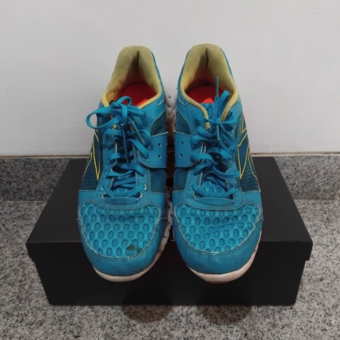 Sepatu Reebok pria Zigtech shark Pursuit 360 Biru, Fesyen Pria, Sepatu ...
