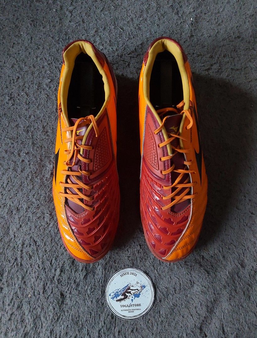 Sepatu turf mizuno ignitus 3 as Olah Raga Perlengkapan Olahraga Lainnya di Carousell