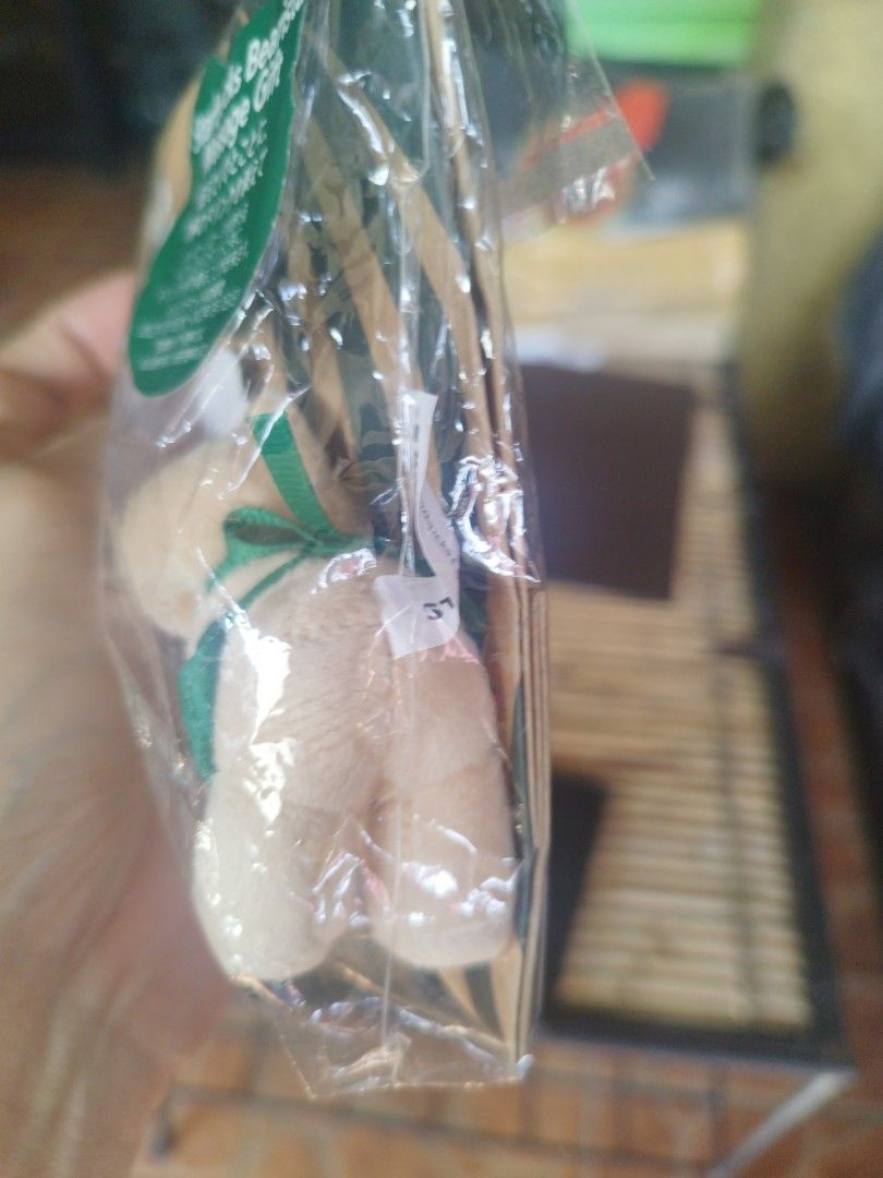 Starbucks barista message gift (Category: Water Bottles & Tumblers) located in Marikina City. Submitted by chadxiii (Listing ID 1336561781, Image 3). Description: 500 each GCASH payments location marikina lalamove or jnt.