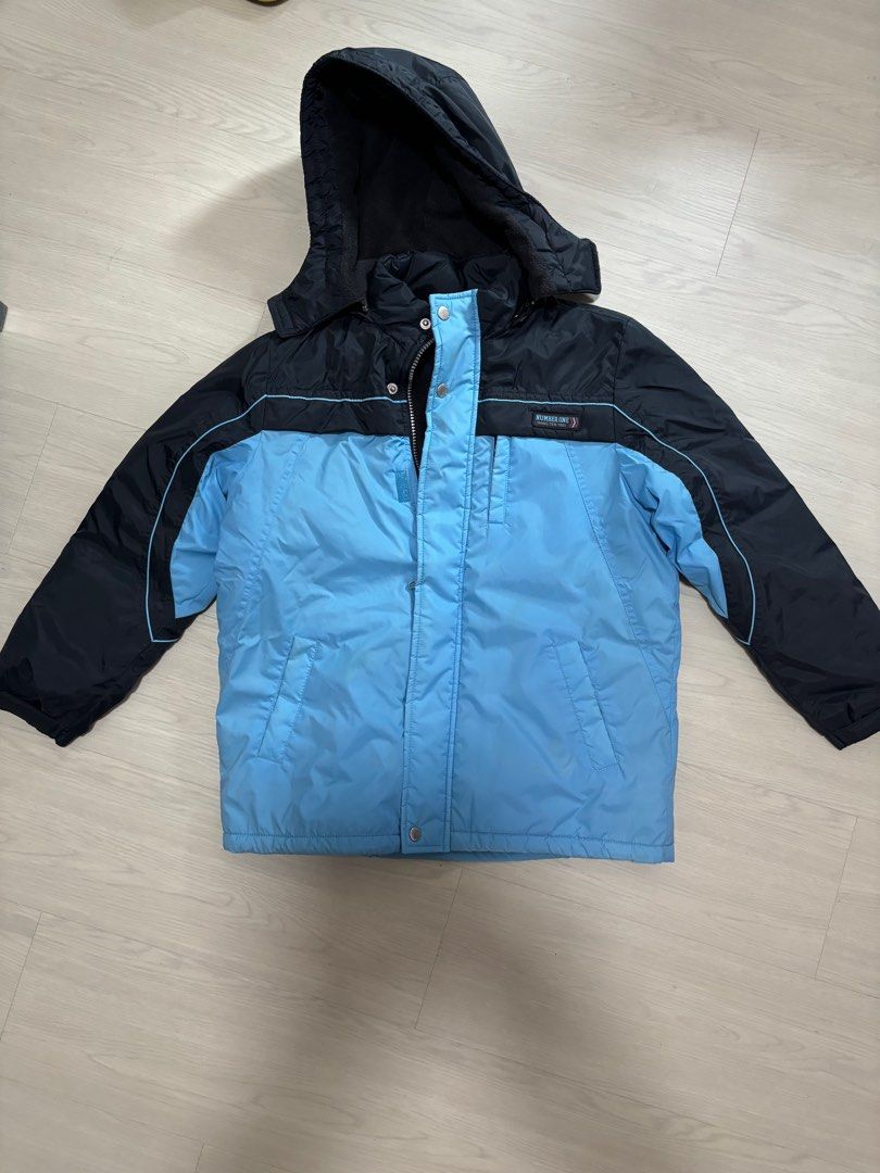 Winter Jacket (Category: Babies & Kids Fashion) located in Singapore. Submitted by pauline60 (Listing ID 1336580849, Image 2). Description: Hang Ten brand. If interested pm me. Only collect at Bedok heartbeat or Bedok MRT. .