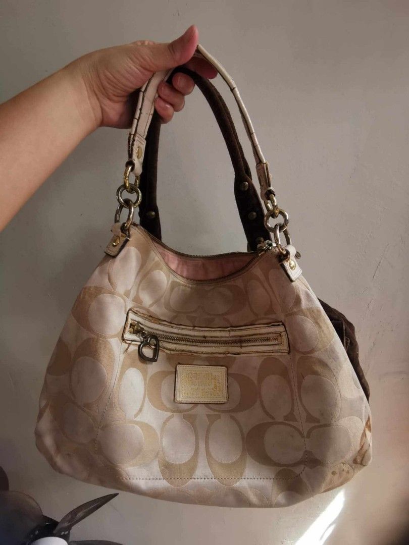 Coach bag price in japan online
