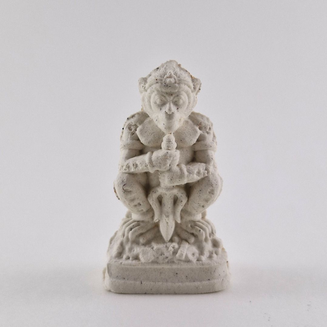 灵猴 Ling Phaya Wanon (Monkey King) Roop Lor by LP Anan. Carved from Mai ...