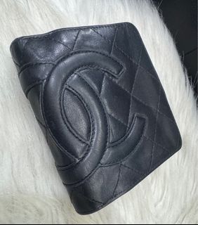 (Category: ) located in . Submitted by chloe_luxuries (Listing ID 1336840816, Image 1). Description: .
