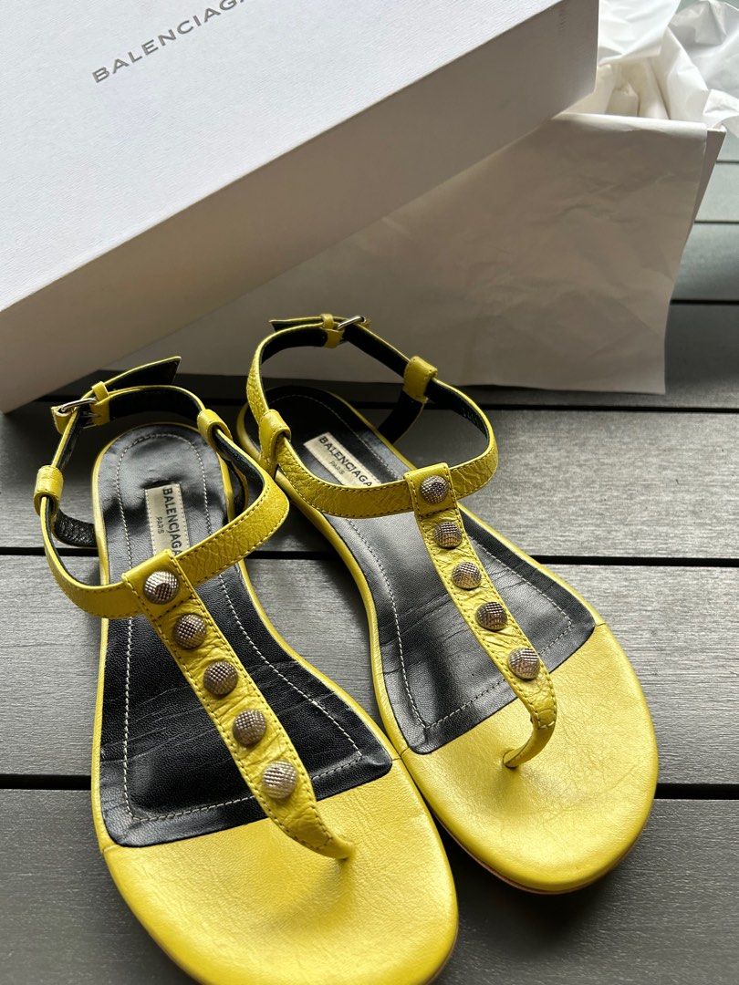 Balenciaga arena sandal 2025