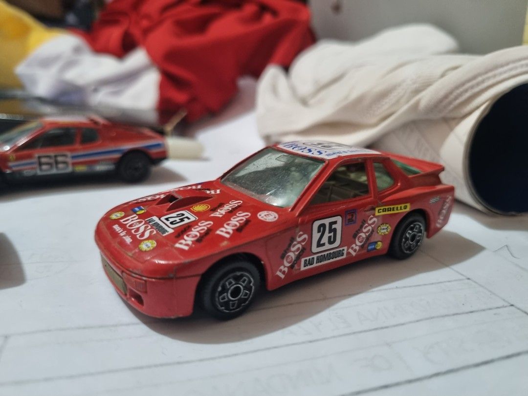 Burago set toy cars (Category: Vehicle & Diecast Models) located in Davao. Submitted by rbjuvyreyn18879 (Listing ID 1336767325, Image 3). Description: Burago ..original made in italy. four pieces.. 1 pc. Ferrari Maisto...