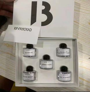 (Category: ) located in . Submitted by europebrandedperfumesph (Listing ID 1336735461, Image 1). Description: .