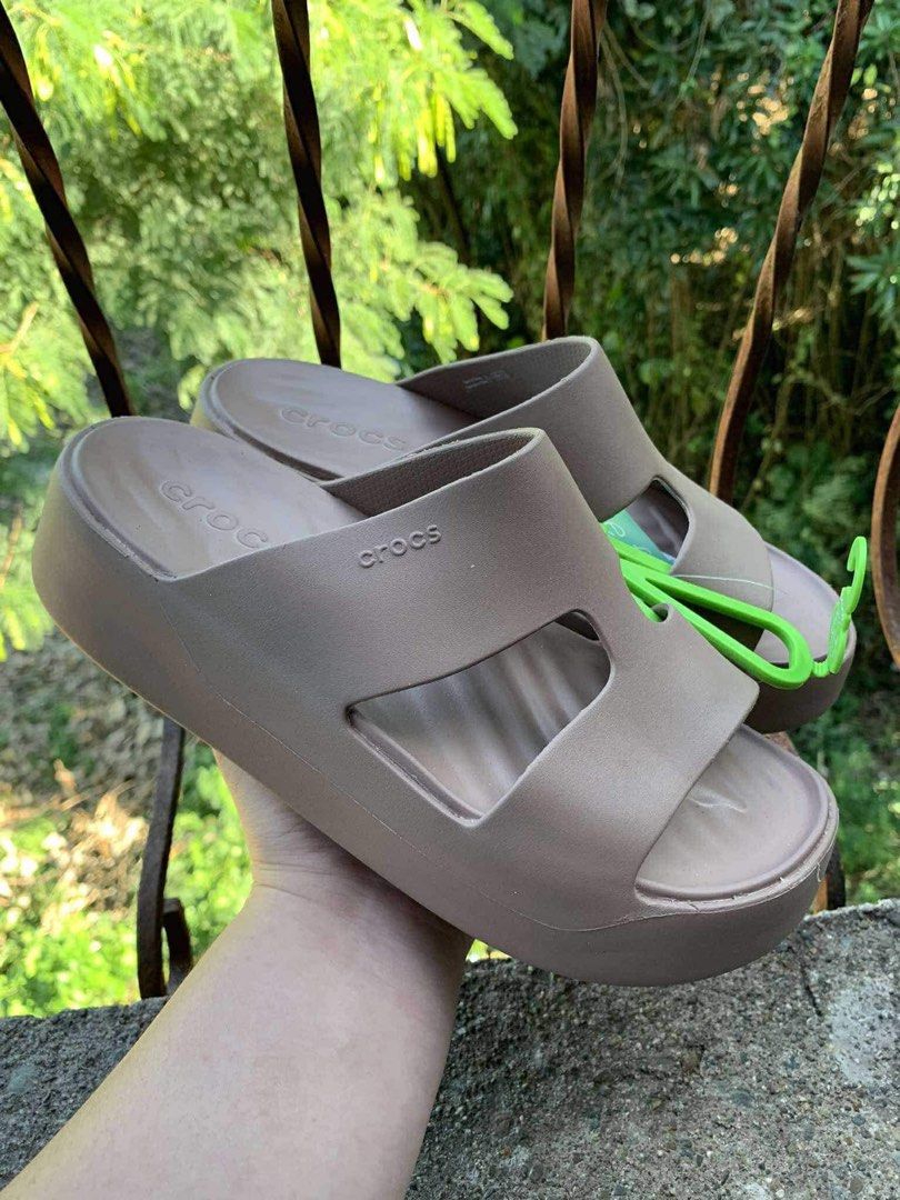 Crocs H sandal Women s Fashion Footwear Wedges on Carousell