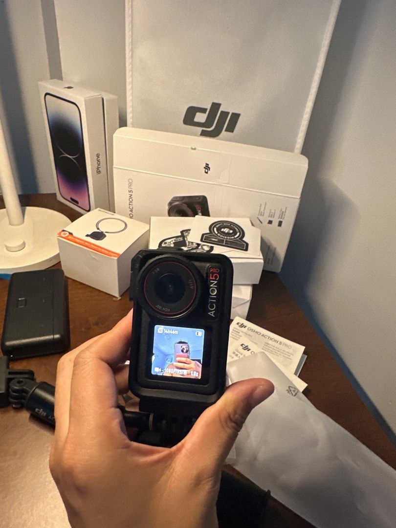 DJI Action 5 Pro with warranty (Category: Cameras) located in Manila. Submitted by jkdee22 (Listing ID 1336688610, Image 1). Description: Bought this last October 2024 it comes with 1 year warranty. RFS: Will amuse funds to upgrade phone.