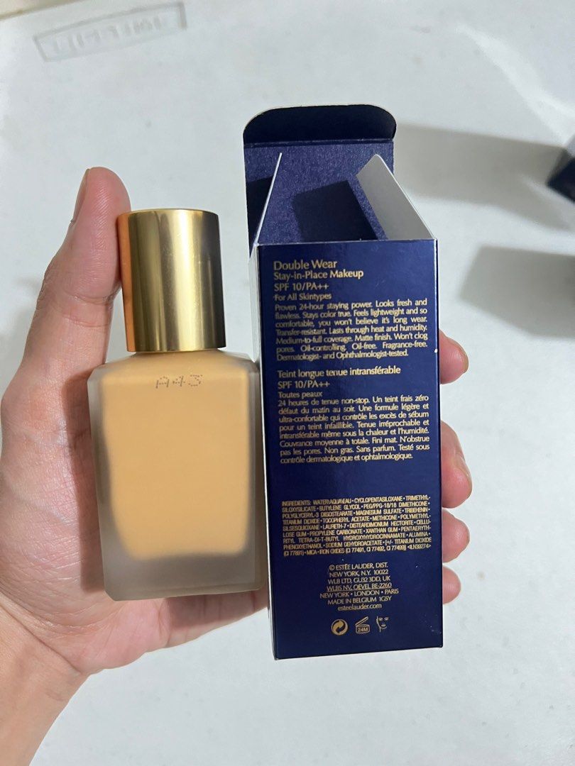 Estee Lauder Double Wear in 3W2 Cashew (Category: Makeup) located in Quezon City. Submitted by felizdoss (Listing ID 1336735397, Image 2). Description: Estee Lauder Double Wear in 3W2 Cashew RFS: - i got the wrong shade. Too dark for me. Other details: - haven’t used, opened to swatch only. Did not even try to put it on my face. So yes, this is really brandnew like. Location: - QC Add-on: - 600 php for the makeup pump.