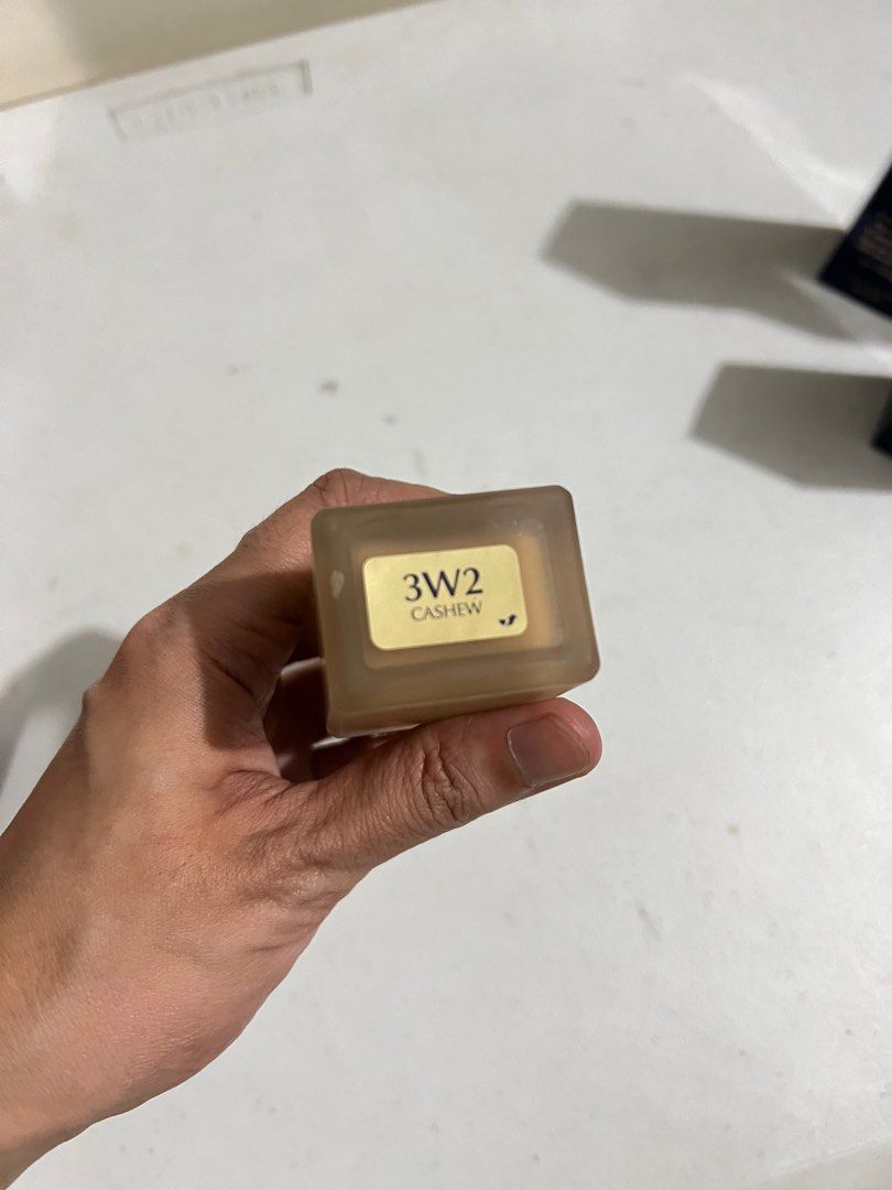 Estee Lauder Double Wear in 3W2 Cashew (Category: Makeup) located in Quezon City. Submitted by felizdoss (Listing ID 1336735397, Image 3). Description: Estee Lauder Double Wear in 3W2 Cashew RFS: - i got the wrong shade. Too dark for me. Other details: - haven’t used, opened to swatch only. Did not even try to put it on my face. So yes, this is really brandnew like. Location: - QC Add-on: - 600 php for the makeup pump.