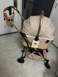 （分類：）位於 。 由 cccc000 提交（商品編號 1336677211，圖片 1）。簡介： 。
