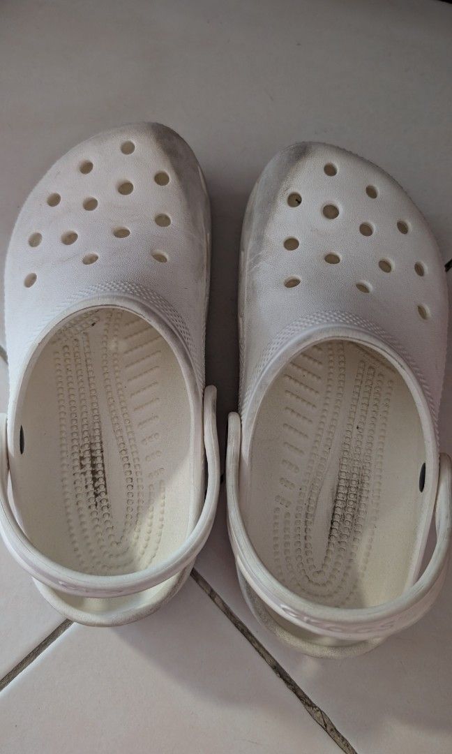Free kids White Crocs size 3 Babies Kids Babies Kids Fashion on Carousell