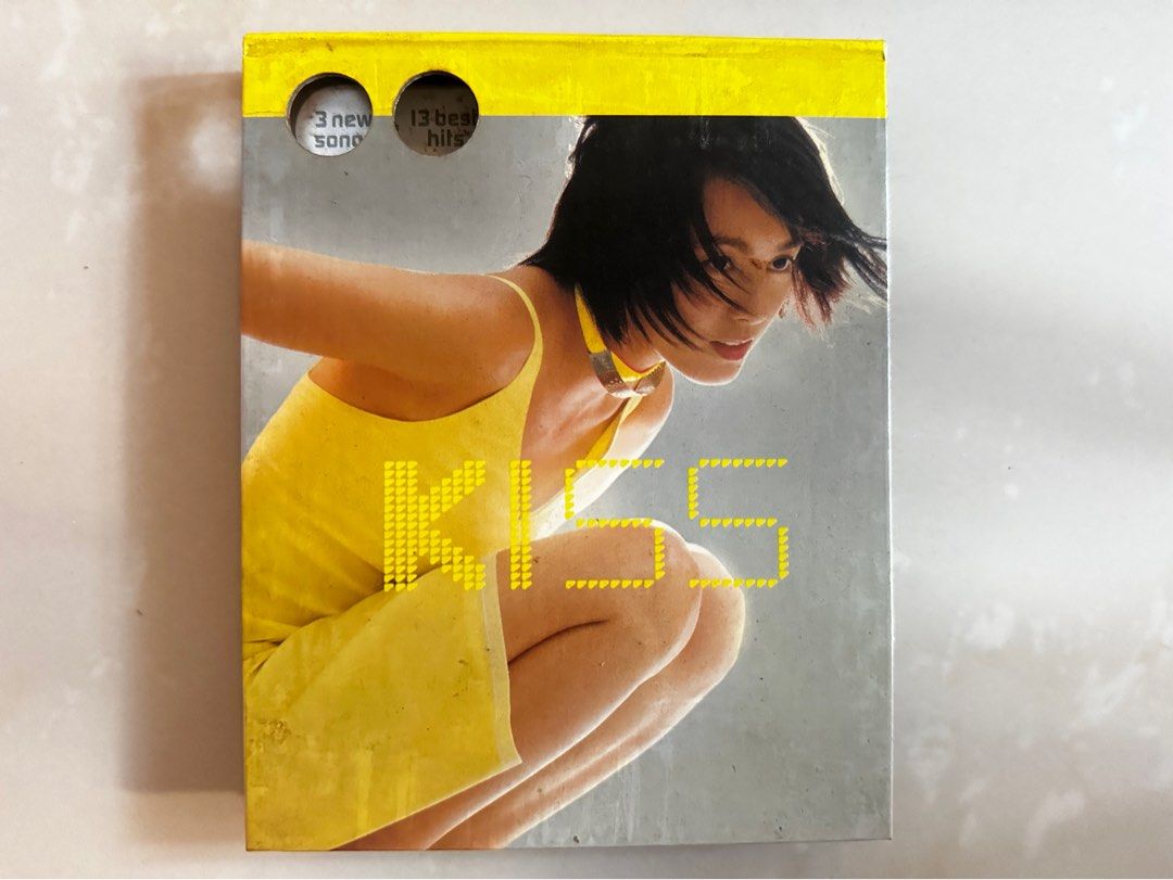 GIGI LEUNG 梁詠琪KISS (CD + VCD), 興趣及遊戲, 音樂、樂器& 配件
