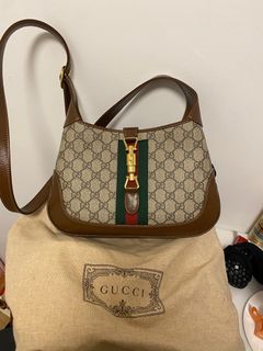 （分類：）位於 。 由 c.kachinglui 提交（商品編號 1336850035，圖片 1）。簡介： 。