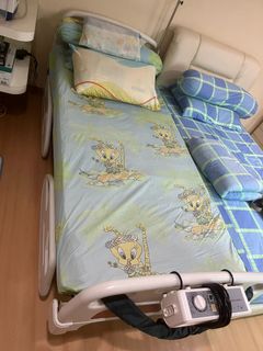 (Category: ) located in . Submitted by divoloo (Listing ID 1336754003, Image 1). Description: .