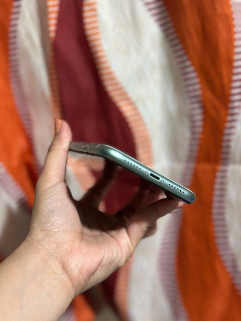 iphone 11 256gb, ntc, dual physical sim, mint green (Category: iPhone 11 Series) located in Mandaluyong City. Submitted by serendipityph.2016 (Listing ID 1336839004, Image 2). Description: ✔️ dual physical sim ✔️ factory unlocked ✔️ NTC approved ✔️ no icloud issue ✔️ unli check and reset ✔️ all features working ✔️ with box, standard factory package ✅ COD / meet up only ‼️ PM for more info.