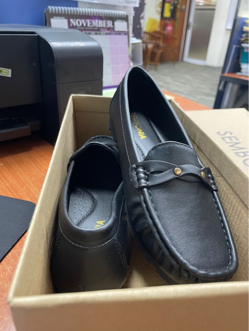 Kasut loafer deals