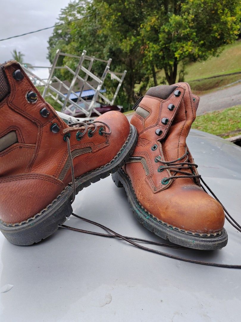 Kasut redwing store