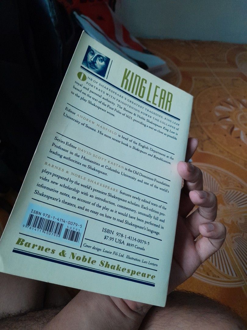 King Lear - William Shakespeare [SB] (Category: Storybooks) located in Bacoor. Submitted by true2value (Listing ID 1336737164, Image 3). Description: i also have other copies of this edition: Romeo and Juliet, Julius Caesar, and Hamlet..
