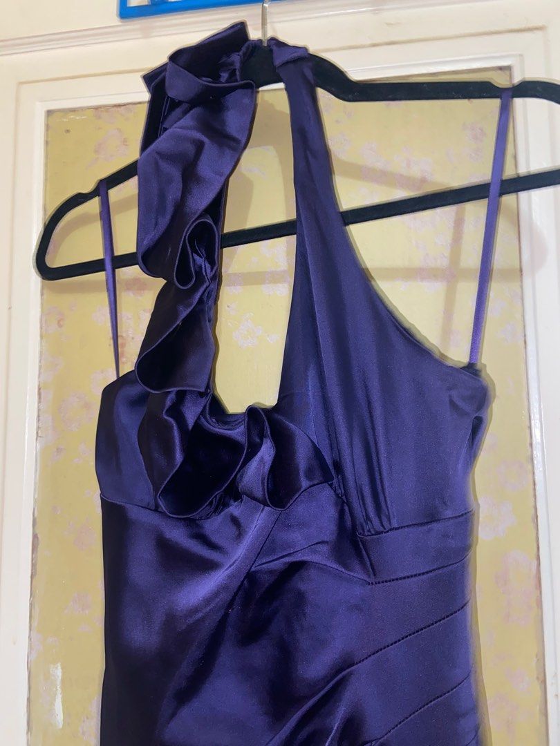Le Chateau evening dress szSmall, Women's Fashion, Clothes on Carousell
